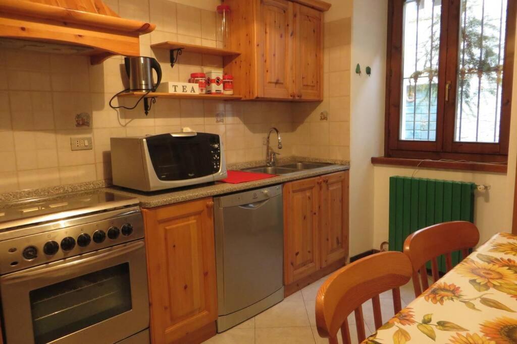 Casa Almut: alla scoperta del fascino del Centro Lago di Como Perledo Esterno foto